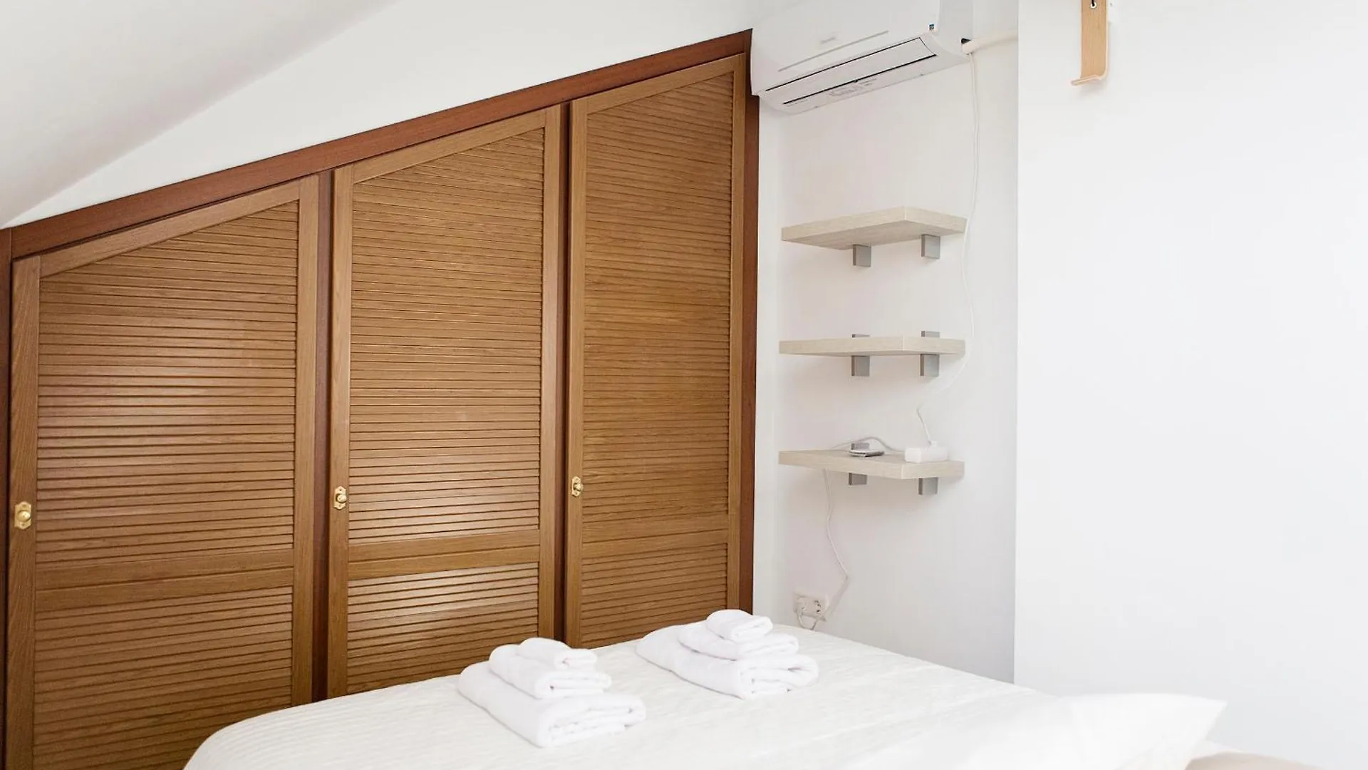 Apartamento Suncity Flat Gigantes Málaga 0*,