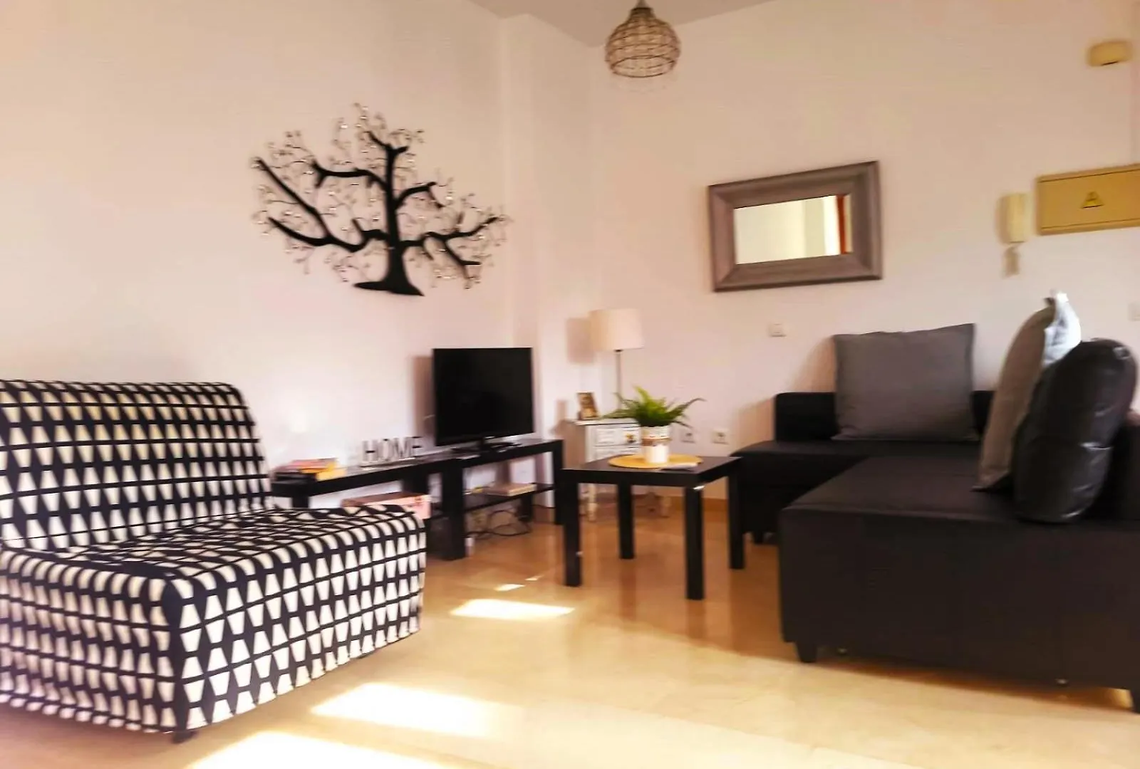 Suncity Flat Gigantes Málaga 0*,
